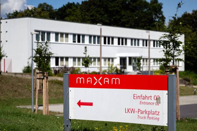 07.08.2026, Deutschland,Sachsen, Doberschau-Gaußig: Blick auf das Maxam-Werk in Schlungwitz. Der Betrieb wurde vom Rüstungshersteller Czechoslovak Group (CSG) gekauft. *** August 7, 2026, Germany, Saxony, Doberschau: A view of the Maxam plant in Schlungwitz. The plant was acquired by the defense contractor Czechoslovak Group (CSG).