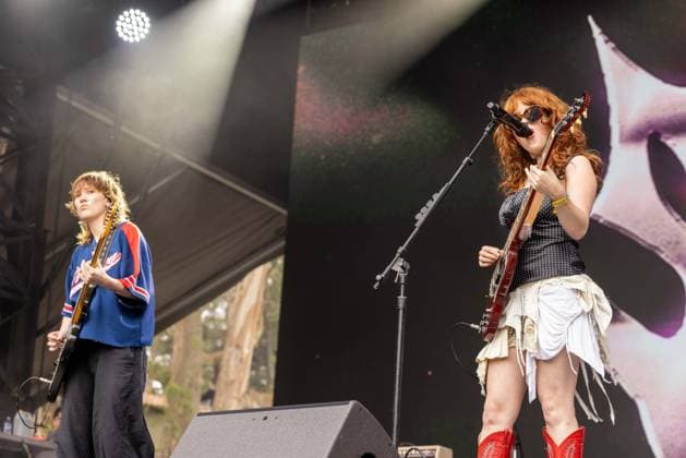 August 7, 2026, San Francisco, California, USA: AVA SCHROBILGEN and ELEANOR LIVINGSTON of Die Spitz during Outside Lands Music Festival in San Francisco, California San Francisco USA  - ZUMAs135 20260807_zap_s135_070 Copyright: xDanielxDeSloverx