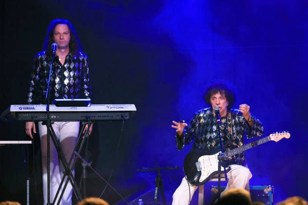 IPA87311537 - in the photo I Cugini di Campagna Tiziano Leonardi Nick Luciani Ivano Michetti e Silvano Michetti performing live in Giardinello for the Feast of the Most Holy Crucifix  Copyright: xAlbertoxLoxBiancox xx 87311537