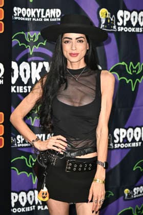 Leeanna Vamp auf der Midsummer Scream - Halloween & Horror Convention im Long Beach Convention Center. Long Beach, 07.08.2026 *** Leeanna Vamp at the Midsummer Scream Halloween Horror Convention at the Long Beach Convention Center, Long Beach, August 7, 2026 Foto:xD.xStarbuckx xFuturexImagex midsummer_6835