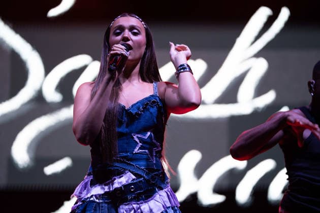 August 7, 2026, Pontelandolfo, Italy: Sarah Toscano seen performing live at Piazza Roma during the Summer Tour 2026. Pontelandolfo Italy - ZUMAs197 20260807_aaa_s197_149 Copyright: xAndreaxGulx