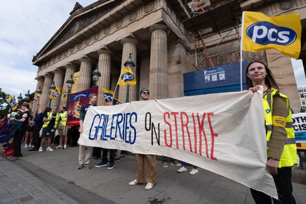 August 8, 2026, Edinburgh, Scotland, UK: Members of the Public and Commercial Services union at the National Galleries of Scotland have taken strike action during the Edinburgh Festival Fringe in a dispute over what the union describes as detrimental changes to working practices and a failure to consult. The union says the changes could make it harder for staff to take breaks, create difficulties in providing reasonable adjustments for disabled staff, and pose challenges for union representatives accessing facility time in affected roles. Edinburgh UK - ZUMAs357 20260808_zip_s357_008 Copyright: xCameronxScottx