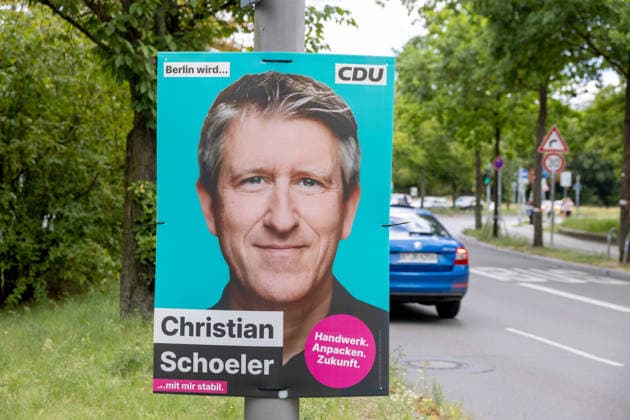 Wahl zum Abgeordnetenhaus, Wahlplakate in Berlin, 07.08.2026 Plakat: Christian Schoeler (CDU), Kandidat der CDU für Friedenau, Lindenhof und Marienhöhe - Wahlplakate der Parteien zur 20.Wahl des Abgeordnetenhauses von Berlin und den Bezirksverordnetenversammlungen, Berliner Stadtgebiet, Berlin, 07.8.26 Berlin Berliner Stadtgebiet Berlin Deutschland *** Berlin House of Representatives Election, Campaign Posters in Berlin, August 7, 2026: Poster featuring Christian Schoeler (CDU), CDU candidate for Friedenau, Lindenhof, and Marienhöhe; election posters from the political parties for the 20th election to the Berlin House of Representatives and the district councils, Berlin metropolitan area, Berlin, August 7, 2026, Berlin, Berlin metropolita Copyright: xHolgerxMuchx
