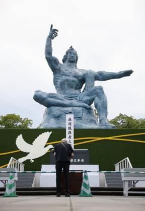 81st A-bomb anniversary in Nagasaki Photo shows the Peace Statue at Peace Park in Nagasaki on the early morning of Aug. 9, 2026, the 81st anniversary of the U.S. atomic bombing of the southwestern Japan city.  A14AA0005625364P