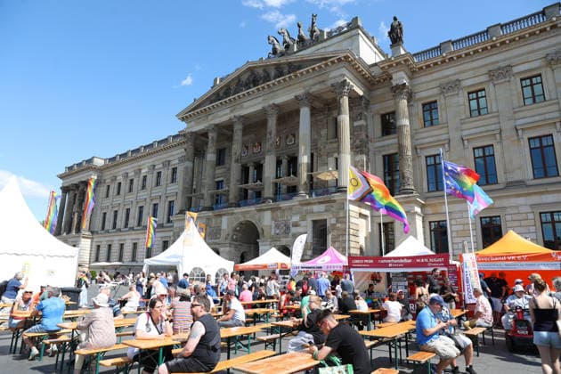 CSD Braunschweig, 08.08.2026, Schlossplatz, Bohlweg, CSD Christopher Street Day (CSD) Niedersachsen Deutschland *** CSD Braunschweig, August 8, 2026, Schlossplatz, Bohlweg, CSD Christopher Street Day, CSD Lower Saxony, Germany