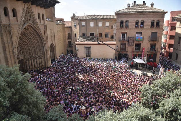 Opening Ceremony of the San Lorenzo Festival in Huesca: A large crowd gathered for the launch of the rocket announcing the 2026 San Lorenzo Festival, on August 9, 2026, in Huesca, Aragon, Spain. Huesca’s main festival is held in honor of the city’s patron saint, San Lorenzo. For one week, from August 9 to 15, the city is transformed, decked out in white and green, the air fills with the scent of basil, and residents take to the streets to enjoy the festivities. The San Lorenzo Festival has been designated a Festival of Tourist Interest. AUGUST 9, 2026 PATRON SAINT FESTIVAL Veró Huesca, Aragon Huesca, Aragon, Spain  Copyright: xVeronicaxLacasax 7707276