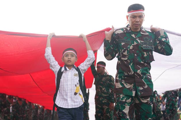 Parade Ahead celebrations Indonesia s 81st Independence Day in Bogor Participant take part in parade a 500-meter-long Indonesian flag in Bogor, West Java, Indonesia, on August 9, 2026, as part of the upcoming celebrations for Indonesia s 81st Independence Day on August 17. 
