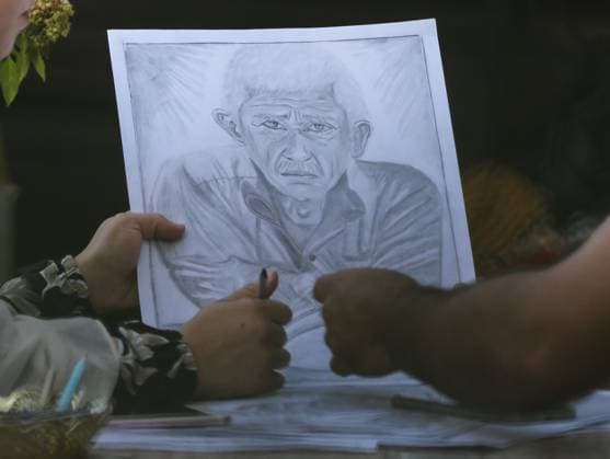 Palestinian Artist Documents Life in Gaza Through Charcoal Drawings GAZA CITY, GAZA STRIP AUGUST 9, 2026: Palestinian artist Nadia Abu Issa creates charcoal drawings depicting the hardships experienced by civilians during the war in Gaza, including shortages of food and water and life under continued displacement and insecurity. Living near an area affected by ongoing military activity, Abu Issa says her artwork aims to document the daily realities faced by Palestinians and preserve their experiences through art. Among her recent works is a portrait of Turkish President Recep Tayyip ErdoÄüan, which she says she created as a gesture of appreciation for Turkey™s support for Palestinians. GAZA CITY Palestine, State of Copyright: x xRamzixAbuxAmerx xJNAxPressx
