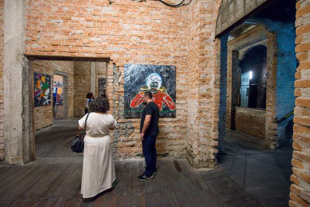 SaO PAULO, SP - 09.08.2026: A MOSTRA APOCALIPSE DE ALEX FLEMMING EM SP - The exhibition Apocalypse, by artist Alex Flemming, was presented this Sunday (9), at Palacete da SÃ , in the Historic Center of Sao Paulo. The series of paintings stems from the artist& 39;s reflection on the terrorist attacks on the Bataclan Theatre, in Paris. The historic building, built in 1919, was designed by architect Ramos de Azevedo. In the photo, interior of Palacete da SÃ . x2995933x  VincentxBosson