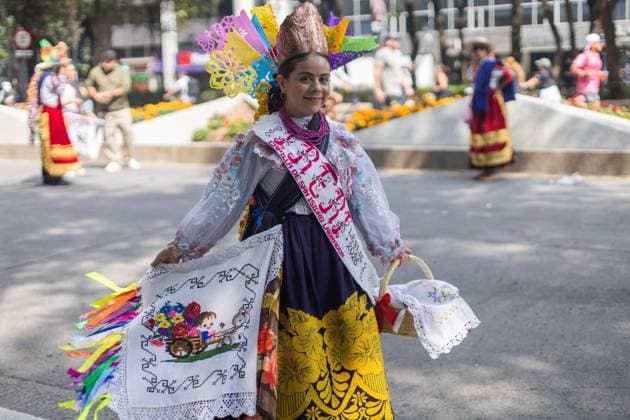 August 9, 2026, Mexico City, Mexico: MEXICO Mexico City, MEXICO Ã¢â‚¬ AUGUST 9, 2026: Participants wearing traditional clothing dance and march during the 17th Mega Calenda cultural parade from the Angel of Independence to the Zocalo in Mexico City, August 9, 2026. Organized by the Mexico City government, the event commemorates the International Day of the World s Indigenous Peoples and is part of the 12th Festival of Indigenous Cultures, Indigenous Peoples, and Native Neighborhoods of Mexico City. Mexico City Mexico  - ZUMAq101 20260809_zna_q101_175 Copyright: xCristianxLeyvax