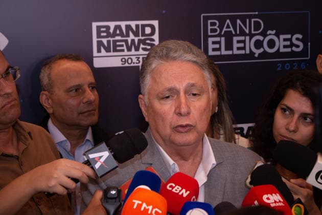 RIO DE JANEIRO, RJ - 09.08.2026: DEBATE PARA GOVERNADOR RJ 2026 - The Republican candidate, Anthony Garotinho, after the first debate for Governor of Rio de Janeiro held this Sunday (8), at Casa FIRJAN, in Botafogo, RJ. x2996260x  CarlosxEliasxJunior