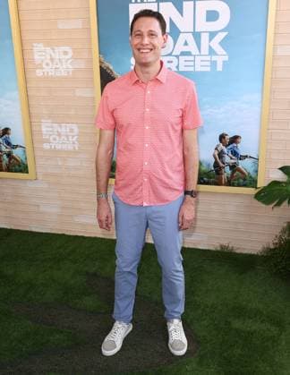 World Premiere of Warner Bros. The End Of Oak Street in Los Angeles World Premiere of Warner Bros. The End Of Oak Street at Warner Bros Studios in Burbank, California on 8 9 26. 09 Aug 2026 Pictured: Jon Cohen.  Copyright: xThexMegaxAgencyxRiverx xMEGAx