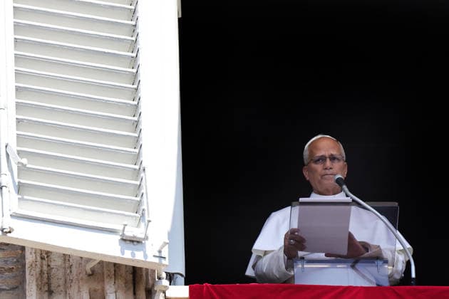 August 9, 2026. Vatican City - POPE LEO XIV delivers Angels prayer from the window of the apostolic building in St. Peter s Square at the Vatican. EvandroInetti_via ZUMA Wire Vatican City State - ZUMAi15_ 20260809_zaf_i15_015 Copyright: xEvandroxInettix
