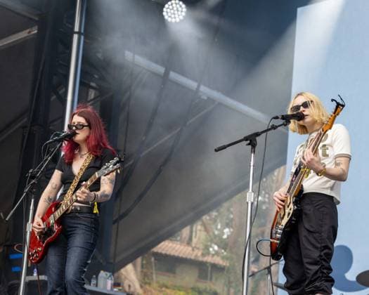 August 9, 2026, San Francisco, California, USA: ALLEGRA WEINGARTEN and ETTA FRIEDMAN of indie rock band Momma during Outside Lands Music Festival in San Francisco, California San Francisco USA  - ZUMAs135 20260809_zap_s135_061 Copyright: xDanielxDeSloverx