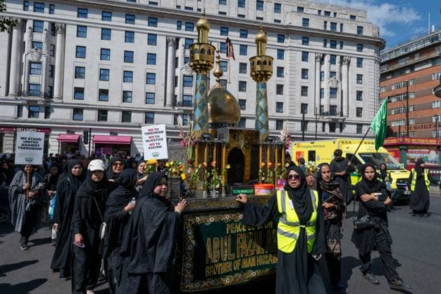 August 9, 2026, London, England, United Kingdom: Shia Muslims take part in the annual Arbaeen procession in Marble Arch in London, Britain, on August 9, 2026. Arbaeen marks the 40th day after the martyrdom of Imam Hussein, the grandson of the Prophet Muhammad. London United Kingdom  - ZUMAk172 20260809_zip_k172_027 Copyright: xThomasxKrychx