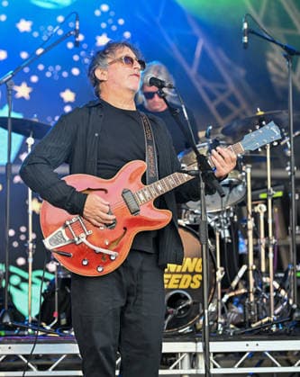 Lakefest Music Festival with Xerjoff Sunday 09th August 2026 Eastnor Castle, Herefordshire Lightening Seeds, Ian Broudie,Martyn Campbell, Riley Broudie, Jim Sharrock, Adele Emmas and Tim Cunningham perform on the mainstage the Main Stage at Lakefest Music Festival with Xerjoff Sunday 09th August 2026 Eastnor Castle, Herefordshire, Credit:Jules Annan Avalon England  Copyright: xJulesxAnnanx xAvalonx 1122032223