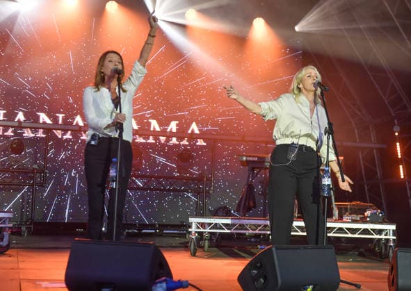 Lakefest Music Festival with Xerjoff Sunday 09th August 2026 Eastnor Castle, Herefordshire Bananarama,Sara Dallin and Keren Woodward perform on the mainstage the Main Stage at Lakefest Music Festival with Xerjoff Sunday 09th August 2026 Eastnor Castle, Herefordshire, Credit:Jules Annan Avalon England  Copyright: xJulesxAnnanx xAvalonx 1122033933