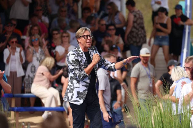 Rust, Deutschland 9.08.2026: Immer wieder Sonntags im Europa-Park Rust - 9.08.2026 Im Bild: Hansy Vogt auf der Bühne. Europapark Rust Baden Württemberg *** Rust, Germany, August 9, 2026 Immer wieder Sonntags at Europa-Park Rust, August 9, 2026. Pictured: Hansy Vogt on stage at Europa-Park Rust, Baden-Württemberg Copyright: xFotostandx xHettichx