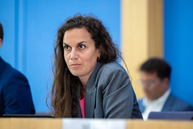 regierungspressekonferenz Deutschland, Berlin am 10. August 2026: Dr. Alma Laiadhi, Leiterin des Referats Presse (BMF) stellt sich in der Bundespressekonferenz den Fragen der Presse. *** German Government Press Conference, Berlin, August 10, 2026: Dr. Alma Laiadhi, Head of the Press Division at the Federal Ministry of Finance (BMF), answers questions from the press at the Federal Press Conference