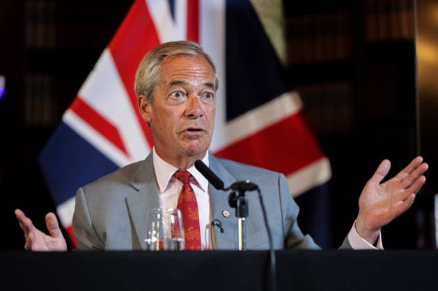 August 10, 2026, London, London, UK: London, UK. Reform UK leader Nigel Farage speaks at a press conference in central London, setting out plans to remove foreign nationals from British prisons in a bid to ease overcrowding. London UK  - ZUMAl94_ 20260810_zaf_l94_012 Copyright: xDinendraxHariax