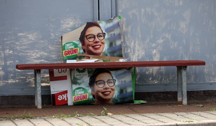 07.08.2026 Halle Saale Halle (Saale) Halle Saale Sachsen-Anhalt Ansicht Stadtansicht Sachsen Anhalt Ansicht Landtagswahl Sachsen-Anhalt Wahlplakate Vandalismus Zerstörung Grüne Grube Ferdinande ï¿½ *** August 7, 2026 Halle, Saale Halle, Saale Halle, Saale Saxony-Anhalt View Cityscape Saxony-Anhalt View State Legislative Election Saxony-Anhalt Election Posters Vandalism Destruction Grüne Grube Ferdinande ï¿½