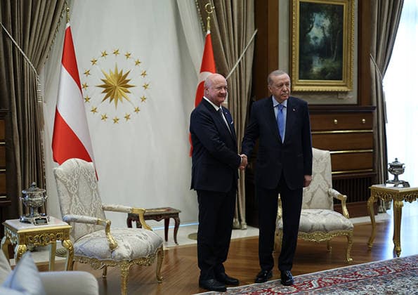 Turkish president receives Austrian chancellor during official Ankara visit Turkish President Recep Tayyip Erdogan receives Austrian Chancellor Christian Stocker at the Presidential Complex in Ankara, Turkey, during an official visit, on August 10, 2026. Photo by Turkish presidency apaimages Istanbul Istanbul Turkey 100826_Turkey_TPO_00(25) Copyright: xapaimagesxTurkishxpresidencyx xapaimagesx