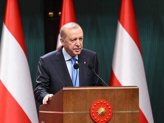 Recep Tayyip Erdogan - Christian Stocker hold joint press conference in Ankara ANKARA, TURKIYE - AUGUST 10: Turkish President Recep Tayyip Erdogan makes a speech as he holds a joint press conference with Austrian Chancellor Christian Stocker (not seen) following their meeting at the Presidential Complex in Ankara, Turkiye, on August 10, 2026. Mehmet Ali Ozcan Anadolu Ankara Turkey. Editorial use only. Please get in touch for any other usage.  Copyright: x2026xAnadoluxMehmetxAlixOzcanx