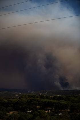 Aerial resources resume operations at the Niebla, Huelva wildfire. Image of the area affected by the Niebla, Huelva wildfire. August 10, 2026, in Niebla, Huelva, Andalusia, Spain EMA Infoca’s aerial crews are already working this Monday morning to extinguish the wildfire that broke out last Thursday in Niebla, Huelva, following a night during which the operation successfully reestablished its defensive strategy against the northern flank of the fire. As of 9:two light amphibious aircraft and one heavy helicopter have been in operation, although more of these resources are expected to join the effort starting at 9:30 a.m.; therefore, the forecast is that the total will reach 26. This past Sunday, August 10, 2026, Niebla, Huelva, Andalusia,  Copyright: xClaraxCarrascox 7708842