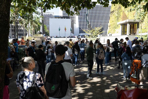 August 10, 2026, Medellin, Antioquia, Colombia: People gather outside buildings and streets in medellin after a 7,4 Earthquake that struck Colombia on August 10, 2026. Medellin Colombia - ZUMAvp1_ 20260810_zia_vp1_029 Copyright: xJuanxJosexPatinox