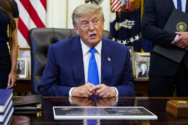 President Donald Trump Signs Executive Order on Childhood Vaccines President Donald Trump speaks after signing an executive order that reevaluates childhood vaccines in the Oval Office of the White House in Washington, DC on August 10, 2026. While the executive order still recommends childhood vaccines for 11 diseases, including measles and polio, it calls for limiting vaccines for other diseases, like hepatitis A and B and meningococcal disease, to high-risk populations. Photo by Bonnie Cash Pool ABACAPRESS.COM WASHINGTON DC United States  Copyright: xPool ABACAx