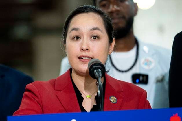 August 10, 2026, New York City, New York, United States: YUMI KITASEI, Commissioner, Department of Citywide Administrative Services (DCAS), speaking at a press conference about cooling subway platforms at the Chambers Street Subway Station in New York City. New York City United States  - ZUMAb161 20260810_aap_b161_002 Copyright: xMichaelxBrochsteinx