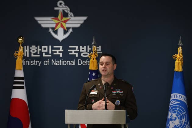 South Korea and USA hold joint briefing on 2026 freedom shield military exercise in South Korea U.S. Army Col. Ryan Donald, public affairs director of the United Nations Command, Combined Forces Command and United States Forces Korea, answers a question from reporters during a joint press briefing on the 2026 Freedom Shield (FS) exercise at the Ministry of National Defense in Seoul, South Korea, on August 10, 2026. Seoul South Korea  Copyright: xMatrixxImages JungxUi-Chelx