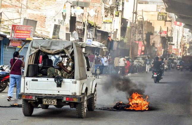 Protest Over Irregularities in the Recruitment Examinations in Ranchi Ranchi, Aug 11 (ANI): A view of the tyre burning during the statewide Jharkhand Bandh , called by BJP workers as they protest over the alleged irregularities in recruitment examinations, in Ranchi on Tuesday. Ranchi Jharkhand India Copyright: xANIx ANI_20260811045