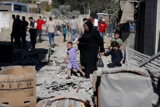 Israeli army blows up Palestinian man s home weeks after his killing in West Bank NABLUS, WEST BANK, PALESTINE - AUGUST 11: Israeli forces demolish the home of Palestinian Farouk Ramadan using explosives in the village of Tell, Nablus, in the West Bank, on August 11, 2026. Ramadan was killed on July 24 while resisting a raid on his village by Israeli settlers who seized Palestinian land. Issam Rimawi Anadolu Nablus West Bank. Editorial use only. Please get in touch for any other usage.  Copyright: x2026xAnadoluxIssamxRimawix