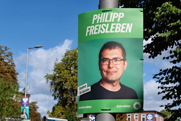 Berlin,11.08.2026,Wahlplakat der Partei Bündnis 90 die Grünen Philipp Freisleben zur Wahl zum 20.Abgeordnetenhaus von Berlin sowie zu den Bezirksverordnetenversammlungen am 20.09.2026. *** Berlin, August 11, 2026—Election poster for Philipp Freisleben of the Alliance 90 The Greens party for the election to the 20th Berlin House of Representatives and the district councils on September 20, 2026