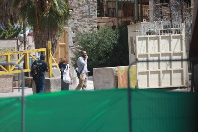 Israeli Forces Restrict Palestinian Movement in Hebron Old City Israeli soldiers deploy in the streets of the Old City of Hebron, in the occupied West Bank, on August 11, 2026, as Israeli forces close several entrances and roads and restrict the movement of Palestinians. The measures coincide with Israeli settlers entering the Old City. Photo by Mamoun Wazwaz apaimages Hebron West Bank Palestinian Territory 110826_Hebron_MW_00(37) Copyright: xapaimagesxMamounxWazwazx xapaimagesx