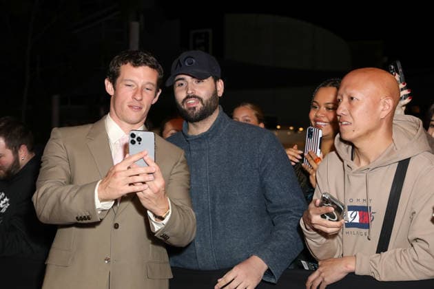 August 11, 2026: CALLUM TURNER greets fans at the Australian Premiere of One Night Only at Hoyts Entertainment Quarter on August 11, 2026 in Sydney, Australia  - ZUMAa155 20260811_aaa_a155_013 Copyright: xChristopherxKhouryx