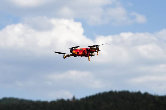 Waldbrand in Zell am Harmersbach, 11.08.2026 Waldbrand in Zell am Harmersbach, 11.08.2026 Drohne der Feuerwehr Offenburg Zell am Harmersbach Baden-Württemberg Deutschland *** Forest Fire in Zell am Harmersbach, August 11, 2026 Forest Fire in Zell am Harmersbach, August 11, 2026 Drone operated by the Offenburg Fire Department, Zell am Harmersbach, Baden-Württemberg, Germany Copyright: xBEAUTIFULxSPORTS Boscox