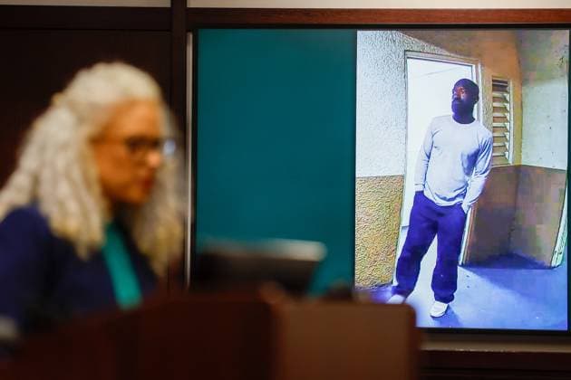 August 11, 2026, Tampa, Florida, USA: Assistant State Attorney Jessica Couvertier shows jurors a slide during the trial of Joseph Killins inside courtroom 51a of the Hillsborough Courthouse Annex on Tuesday, Aug. 11, 2026, in Tampa. Tampa USA  - ZUMAs70_ 20260811_zan_s70_016 Copyright: xJeffereexWoox