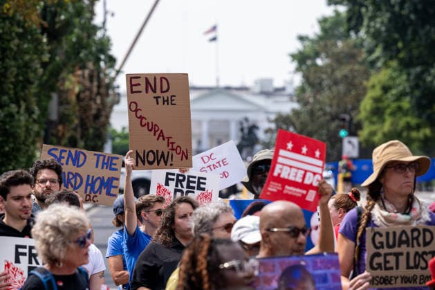 Demonstrators rally in Washington DC on anniversary of National Guard deployment WASHINGTON, D.C., UNITED STATES – AUGUST 11: Demonstrators rally during a Free DC protest in Washington, D.C., on August 11, 2026, marking one year since U.S. President Donald Trump deployed members of the National Guard into the city. Mehmet Eser Anadolu Washington United States. Editorial use only. Please get in touch for any other usage.  Copyright: x2026xAnadoluxMehmetxEserx