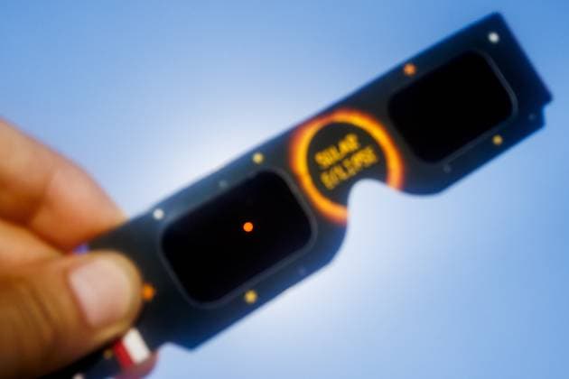 Molinos de Duero, The Netherlands, 2026-08-12 13:45:50 Molinos de Duero, 12-08-2026, the sun seen through eclipse glasses Photo: NLBeeld Robert Meerding Credit: NL Beeld Robert Meerding Inc  Copyright: xx x