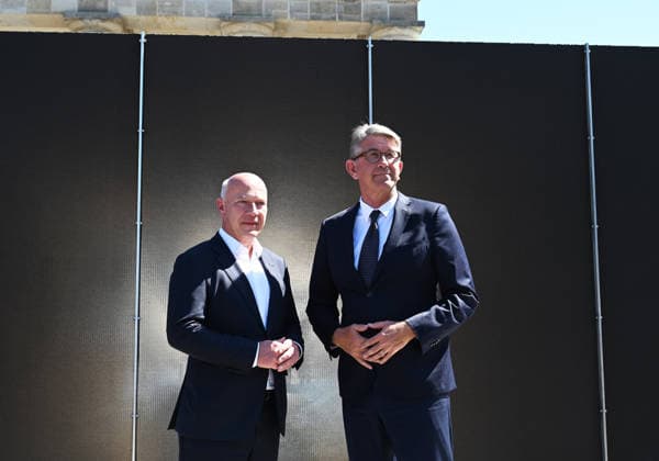 65th Anniversary of the Berlin Wall in Berlin BERLIN, GERMANY – AUGUST 12: Berlin’s Governing Mayor Kai Wegner and Federal Commissioner for Culture and the Media Wolfram Weimer attend the opening ceremony of a 30-meter-long temporary memorial installation and the open-air exhibition Views of the Wall: Berlin 1961–1990, marking the 65th anniversary of the construction of the Berlin Wall, near the Brandenburg Gate in Berlin, Germany, on August 12, 2026. Volodymyr Sindieiev Anadolu Berlin Germany. Editorial use only. Please get in touch for any other usage.  Copyright: x2026xAnadoluxVolodymyrxSindieievx