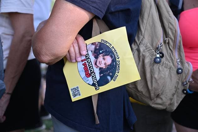 August 12, 2026, Tel Aviv, Israel: TEL AVIV, ISRAEL Ã¢â‚¬ AUGUST 12, 2026: Protesters gather outside the offices of the Israel Security Agency (Shin Bet) to mark 900 days since the abduction of Heymanot Kasau in Tel Aviv, Israel, August 12, 2026. Demonstrators call for answers from the authorities and renewed efforts in the ongoing search for Kasau, whose disappearance remains unresolved. Tel Aviv Israel  - ZUMAq101 20260812_zna_q101_144 Copyright: xPaulinaxPatimerx