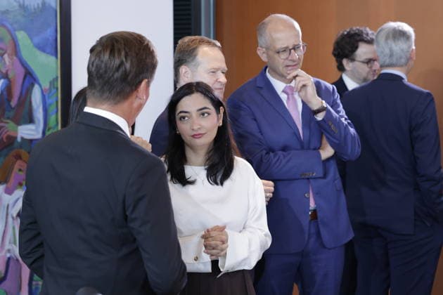 Reem Alabali Radovan, Bundesministerin für wirtschaftliche Zusammenarbeit und Entwicklung, Deutschland, Berlin, Bundeskanzleramt, Das Bundeskabinett befasst sich in seiner 55. Sitzung am 12. August 2026 unter anderem mit dem Gesetzentwurf zur Einführung einer Frühstartrente. *** Reem Alabali Radovan, Federal Minister for Economic Cooperation and Development, Germany, Berlin, Federal Chancellery; At its 55th meeting on August 12, 2026, the Federal Cabinet will address, among other things, the draft bill to introduce an early retirement pension