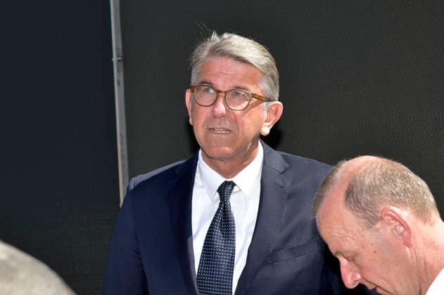 Wolfram Weimer bei der Pressekonferenz mit Präsentation des temporären Erinnerungsortes mit einer großformatigen Installation und Open-Air-Ausstellung auf dem Platz des 18. März sowie der Vorstellung des stadtweiten Programms anlässlich des 65. Jahrestags des Berliner Mauerbaus. Berlin, 12.08.2026 *** Wolfram Weimer at the press conference announcing the temporary memorial site—featuring a large-scale installation and an open-air exhibition on Platz des 18 März—as well as the citywide program marking the 65th anniversary of the construction of the Berlin Wall. Berlin, August 12, 2026 Foto:xM.xBehrensx xFuturexImagex mauerbau_6803