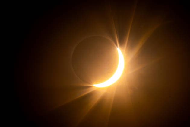 Total Solar Eclipse in Spain BUITRAGO DEL LOZOYA, SPAIN - AUGUST 12: Thousands of people gather to observe a total solar eclipse over the Madrid town of Buitrago del Lozoya, Spain, on August 12, 2026. The rare astronomical event captivated millions across Spain as the Moon passed in front of the Sun, briefly turning day into darkness. Diego Radames Anadolu Buitrago del lozoya Spain. Editorial use only. Please get in touch for any other usage.  Copyright: x2026xAnadoluxDiegoxRadamesx