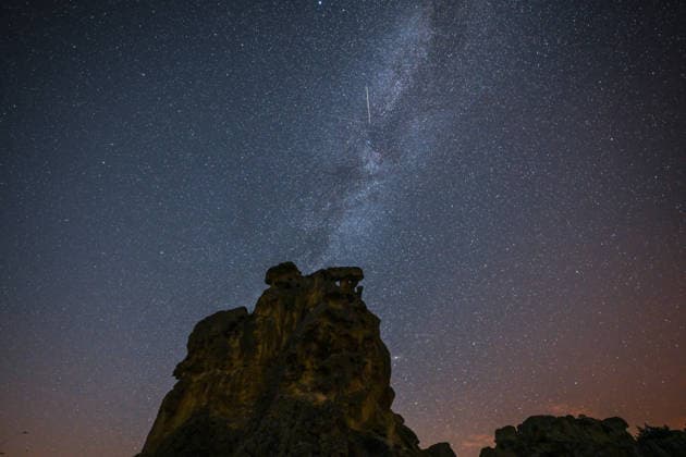 Meteor shower observed in Turkiye s Eskisehir ESKISEHIR, TURKIYE - AUGUST 11: Meteor shower is seen using the long-exposure technique at Doganli Castle in Seyitgazi district of Eskisehir, Turkiye on August 11, 2026. Abdullah Guclu Anadolu Eskisehir Turkey. Editorial use only. Please get in touch for any other usage.  Copyright: x2026xAnadoluxAbdullahxGuclux