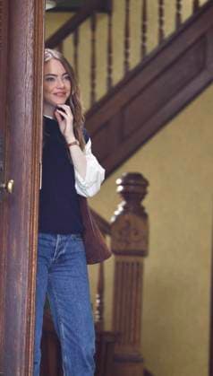 Emma Stone and Tim Robbins are seen on the set of Catch in NYC Emma Stone and Tim Robbins are seen on the set of Catch in NYC. 12 Aug 2026 Pictured: Emma Stone and Tim Robbins are seen on the set of Catch in NYC.  Copyright: xThexMegaxAgencyxSteveSands NewYorkNewswire MEGAx