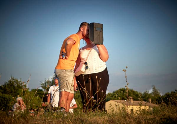 Crowd Watches Solar Eclipse In Caseneuve - France A crowd gathers to watch the lunar eclipse in Caseneuve, France on August 12, 2026. The event takes place in this Luberon village located in the Gard department of southern France. Photo by Olivier Polet ABACAPRESS.COM Caseneuve France  Copyright: xPoletxOlivier ABACAx