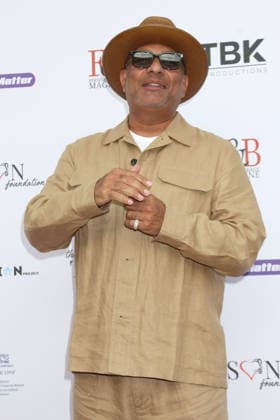 USA - Mike Tyson and We2Matter Annual Fundraiser Gala - Los Angeles LOS ANGELES - AUG 12: Russell Peters at the Mike Tyson and We2Matter Annual Fundraiser Gala at the Taglyan Complex on August 12, 2026 in Los Angeles, CA Los Angeles CA USA  Copyright: xKathyxHutchinsx xHutchinsxPhotox